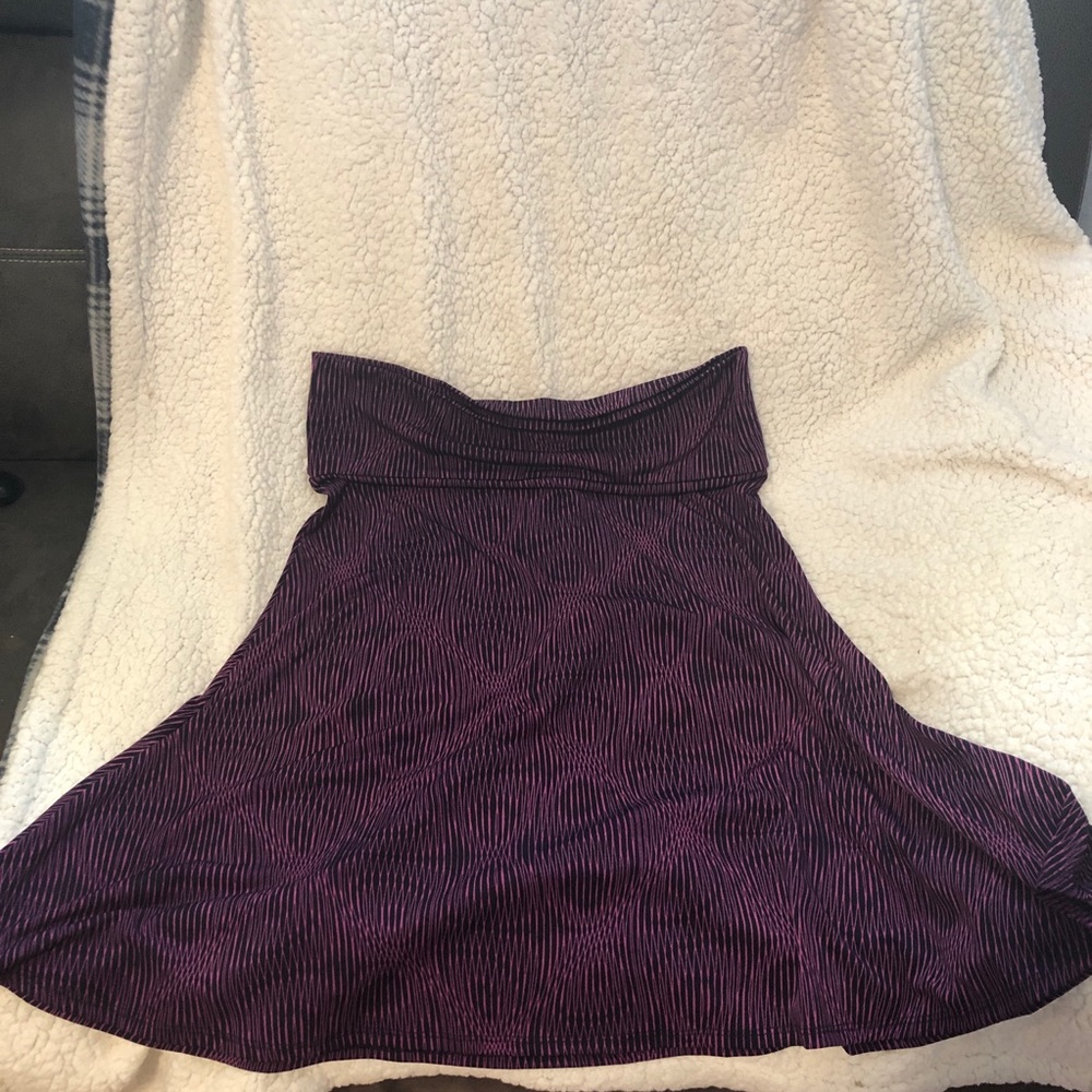 LuLaRoe purple and black geometric print skirt